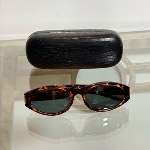 GUCCI Vintage GG Brown Gold Tortoise Sunglasses